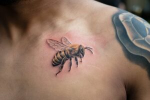 20 Clavicle Tattoo Ideas That You’ll Love – inkspiredtattoos.com